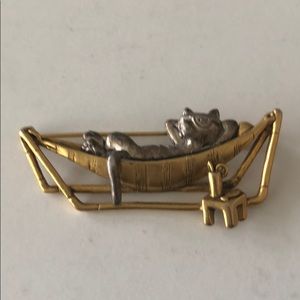 Vintage Dancraft lazy cat brooch